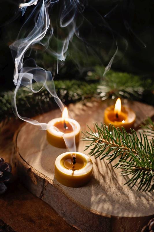 Pszczelara - Właściwości zdrowotne świecy z wosku pszczelego