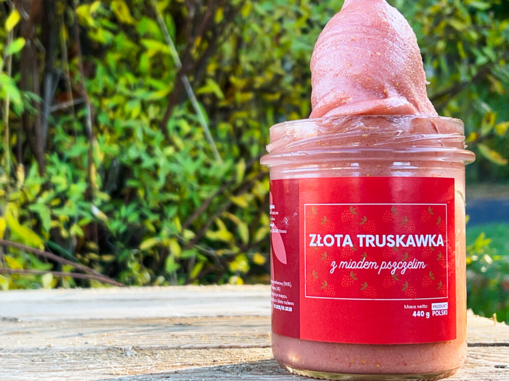 Miód z truskawką liofilizowaną